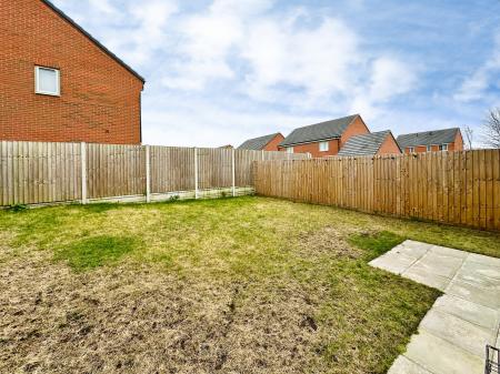 2 bedroom End of terrace house to let in Hall Iron Road, Walsall, WS2