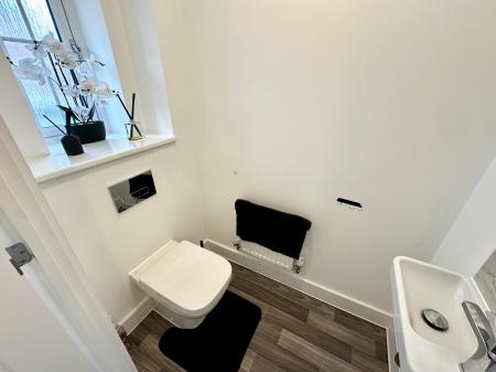 2 bedroom End of terrace house to let in Hall Iron Road, Walsall, WS2