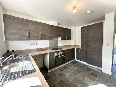 2 bedroom Semi-detached house for sale in Shearwater Road, Coalpool, Walsall, WS3