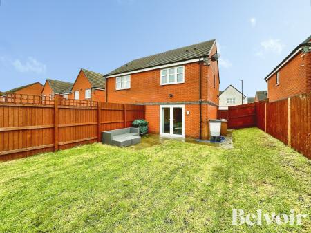 2 bedroom Semi-detached house for sale in Shearwater Road, Coalpool, Walsall, WS3