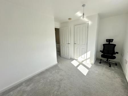 2 bedroom Semi-detached house for sale in Shearwater Road, Coalpool, Walsall, WS3