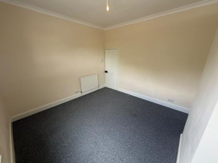 2 bedroom Terraced House to let in Bloxwich Road, Walsall, WS2