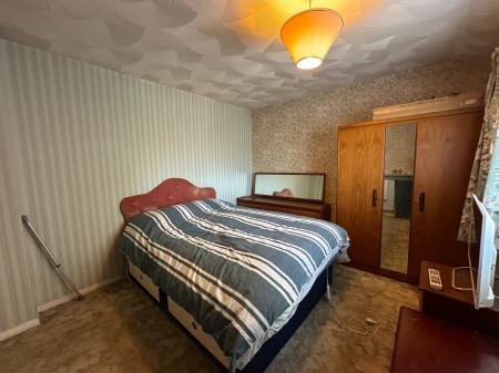 2 bedroom Semi-detached house for sale in Churchill Road, Bentley, Walsall, WS2