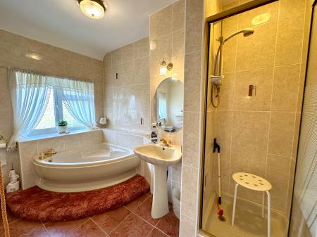 3 bedroom Semi-detached house for sale in Victoria Avenue, Bloxwich, Walsall, WS3