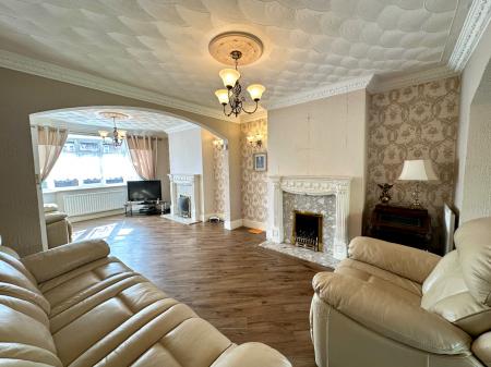 3 bedroom Semi-detached house for sale in Victoria Avenue, Bloxwich, Walsall, WS3