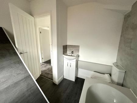 3 bedroom Semi-detached house for sale in Hollemeadow Avenue, Bloxwich, Walsall, WS3