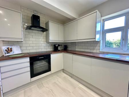 2 bedroom Semi-detached house for sale in Coronation Road, Pelsall, Walsall, WS4