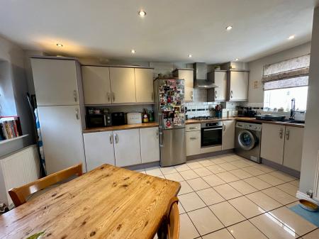 3 bedroom Semi-detached house for sale in Windrush Close, Pelsall, Walsall, WS3