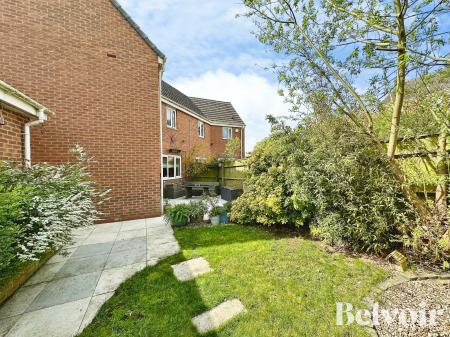 3 bedroom Semi-detached house for sale in Windrush Close, Pelsall, Walsall, WS3