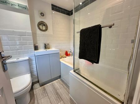 3 bedroom Semi-detached house for sale in Windrush Close, Pelsall, Walsall, WS3