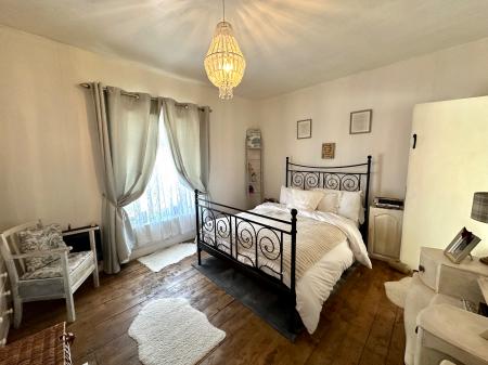 2 bedroom Semi-detached house for sale in Wolverhampton Road, Birchills, Walsall, WS2