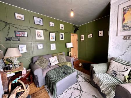 2 bedroom Semi-detached house for sale in Wolverhampton Road, Birchills, Walsall, WS2