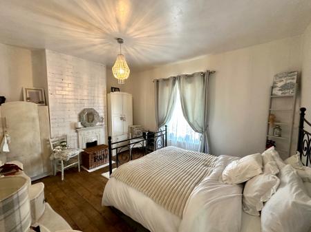 2 bedroom Semi-detached house for sale in Wolverhampton Road, Birchills, Walsall, WS2