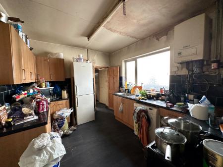 4 bedroom Terraced House for sale in Earl Street, Caldmore, Walsall, WS1