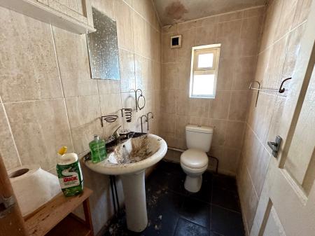 4 bedroom Terraced House for sale in Earl Street, Caldmore, Walsall, WS1