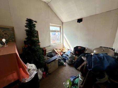 4 bedroom Terraced House for sale in Earl Street, Caldmore, Walsall, WS1