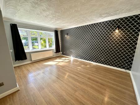 4 bedroom Detached house for sale in Woodbridge Close, Turnberry Estate, Walsall, WS3