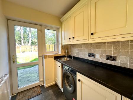 4 bedroom Detached house for sale in Woodbridge Close, Turnberry Estate, Walsall, WS3