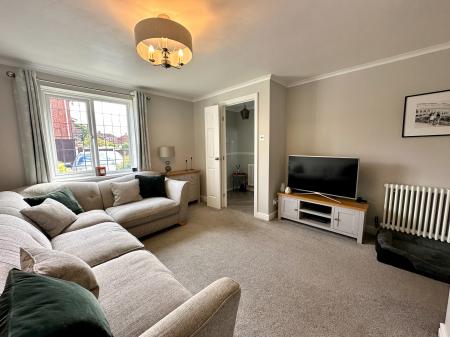 4 bedroom Semi-detached house for sale in Rosewood Drive, Coppice Farm Estate, Willenhall, WV12
