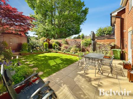 4 bedroom Detached house for sale in The Oaks, Bloxwich, Walsall, WS3