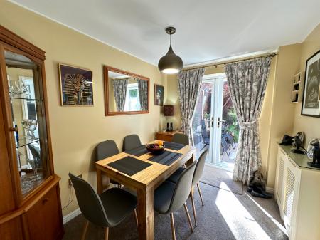 4 bedroom Detached house for sale in The Oaks, Bloxwich, Walsall, WS3