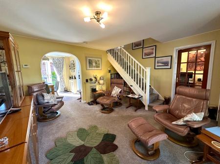 4 bedroom Detached house for sale in The Oaks, Bloxwich, Walsall, WS3