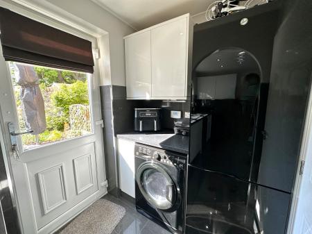 4 bedroom Detached house for sale in The Oaks, Bloxwich, Walsall, WS3