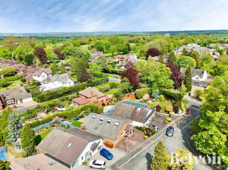 4 bedroom Detached house for sale in Beechwood Close, Bloxwich, Walsall, WS3