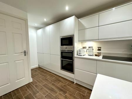4 bedroom Detached house for sale in Redbourn Road, Turnberry Estate, Walsall, WS3
