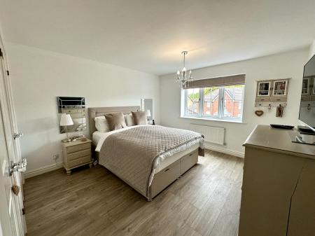 4 bedroom Detached house for sale in Redbourn Road, Turnberry Estate, Walsall, WS3