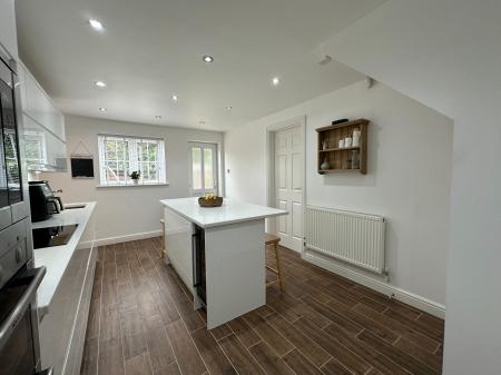 4 bedroom Detached house for sale in Redbourn Road, Turnberry Estate, Walsall, WS3