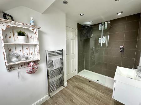 4 bedroom Detached house for sale in Redbourn Road, Turnberry Estate, Walsall, WS3