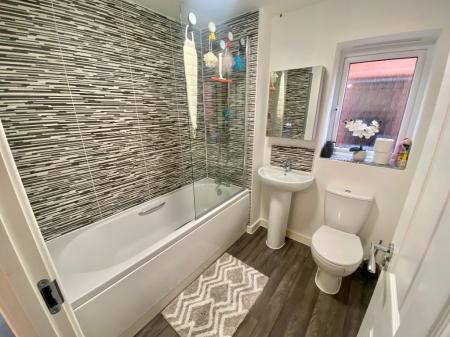 2 bedroom Semi-detached house to let in Goscote Place ., Walsall, WS3