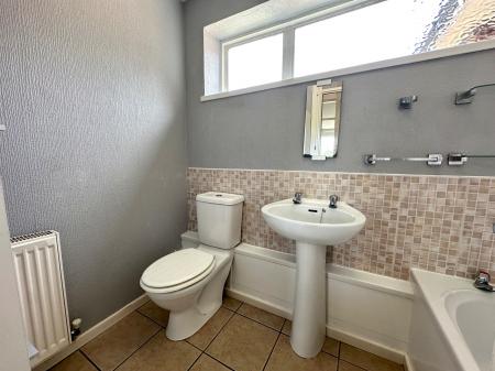 2 bedroom Serviced apartment for sale in Lichfield Road, Bloxwich, WS3