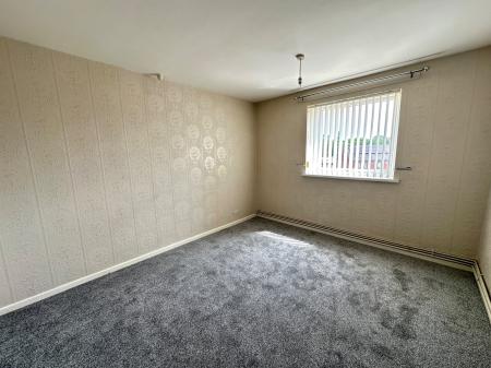 2 bedroom Serviced apartment for sale in Lichfield Road, Bloxwich, WS3