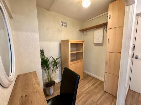 2 bedroom Serviced apartment for sale in Lichfield Road, Bloxwich, WS3