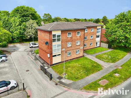 2 bedroom Serviced apartment for sale in Lichfield Road, Bloxwich, WS3
