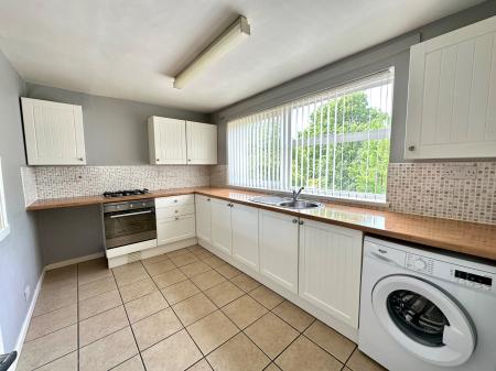 2 bedroom Serviced apartment for sale in Lichfield Road, Bloxwich, WS3