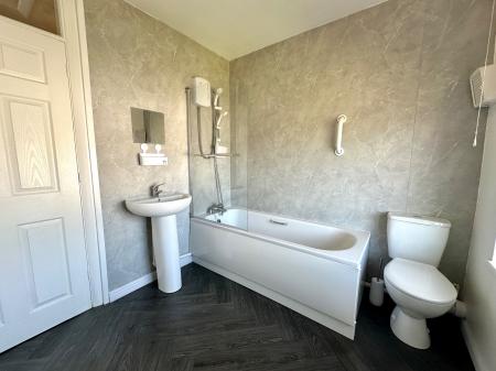 2 bedroom End of terrace house for sale in Walker Road, Blakenall, Walsall, WS3