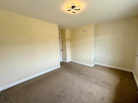 3 bedroom Semi-detached house for sale in Garden Crescent, Pelsall, Walsall, WS3