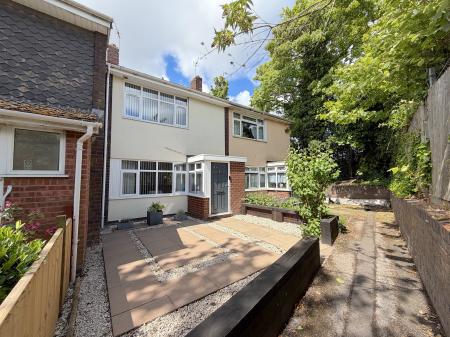 Station Close, Bloxwich, WS3