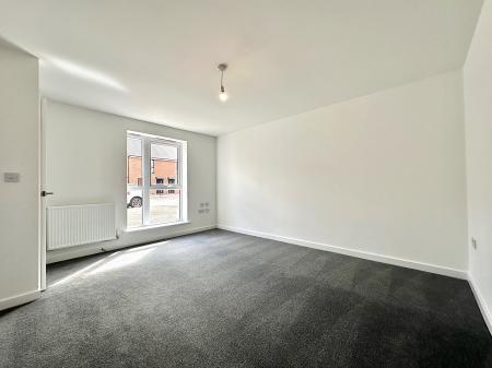 3 bedroom Semi-detached house to let in Hazel Drive, Walsall, WS3