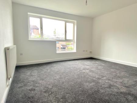 2 bedroom Flat to let in Marlborough Street, Walsall, WS3