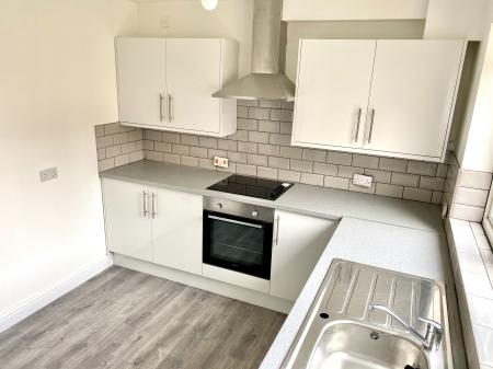 2 bedroom Flat to let in Marlborough Street, Walsall, WS3