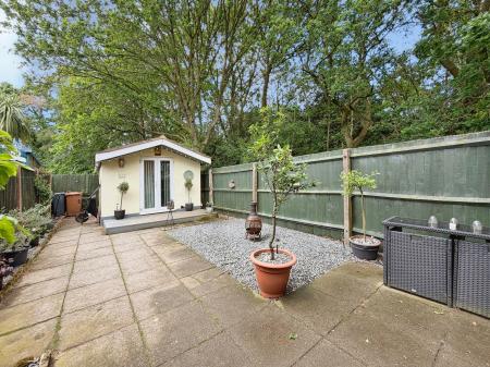 3 bedroom End of terrace house for sale in Moxhull Close, Willenhall, Wolverhampton, WV12