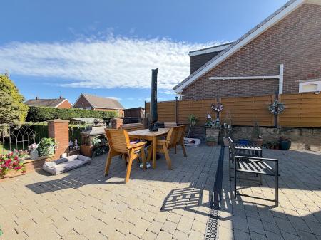 3 bedroom Detached bungalow for sale in Bloxwich Road North, Willenhall, WV12