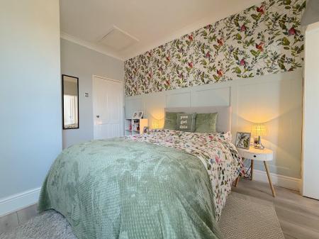 3 bedroom End of terrace house for sale in Elmore Green Road, Bloxwich, Walsall, WS3