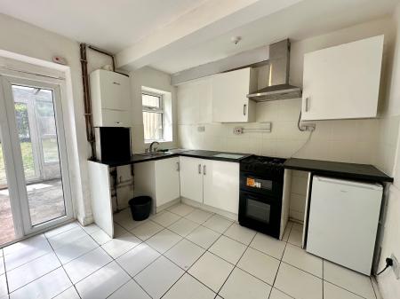 3 bedroom Semi-detached house for sale in Keats Road, Coalpool, Walsall, WS3