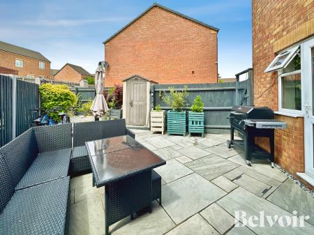 3 bedroom Semi-detached house for sale in Yorkshire Grove, Birchills, Walsall, WS2
