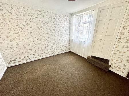 3 bedroom Terraced House to let in Gammage Street, Dudley, DY2